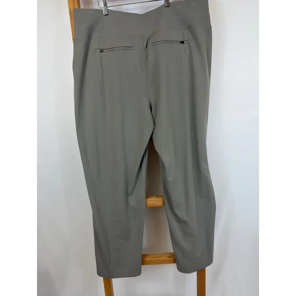 NWT Athleta Gray Plus Size Activewear Pant 2 Back Zip Pockets Travel Utility 2X